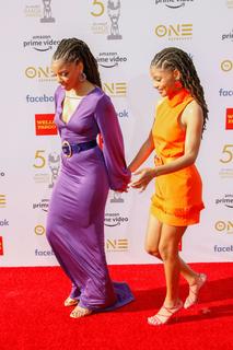 Halle Bailey feet photo thumbnail