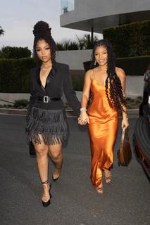 Halle Bailey feet photo thumbnail