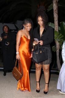 Halle Bailey feet photo thumbnail