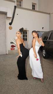 Halle Bailey feet photo thumbnail