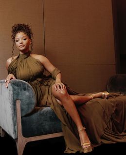 Halle Bailey feet photo 19