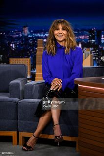 Halle Berry feet photo 13