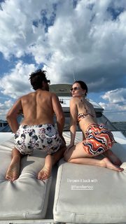 Hallea Jones feet photo 3