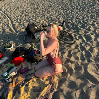 Hallea Jones feet photo 9