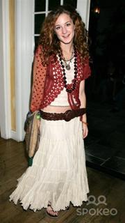 Hallee Hirsh feet photo 14