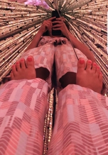 Hallie Jackson feet photo thumbnail