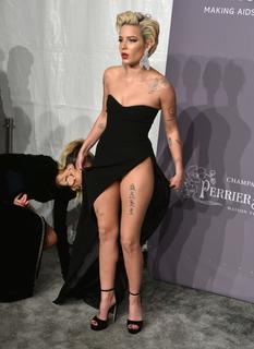 Halsey feet photo thumbnail