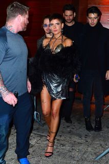 Halsey feet photo thumbnail