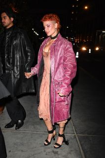 Halsey feet photo 6