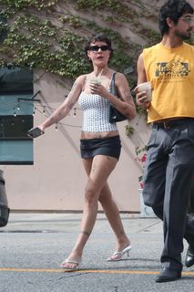 Halsey feet photo 1