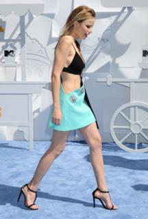 Halston Sage feet photo thumbnail