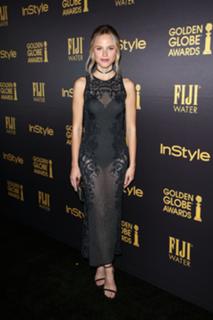 Halston Sage feet photo thumbnail