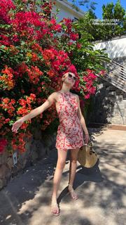 Halston Sage feet photo thumbnail