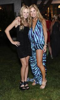 Halston Sage feet photo thumbnail