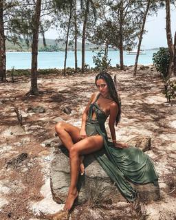 Hammasa Kohistani feet photo thumbnail