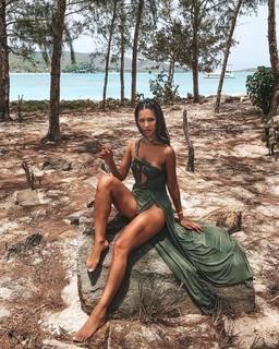 Hammasa Kohistani feet photo thumbnail