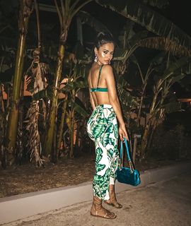 Hammasa Kohistani feet photo thumbnail