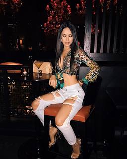 Hammasa Kohistani feet photo thumbnail