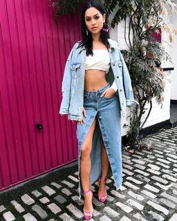 Hammasa Kohistani feet photo thumbnail