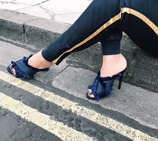 Hammasa Kohistani feet photo thumbnail