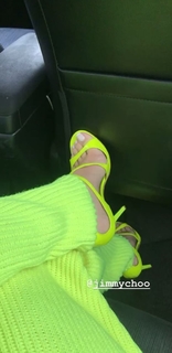 Hammasa Kohistani feet photo thumbnail