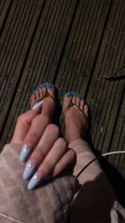 Hammasa Kohistani feet photo thumbnail