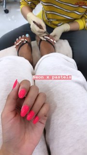 Hammasa Kohistani feet photo thumbnail