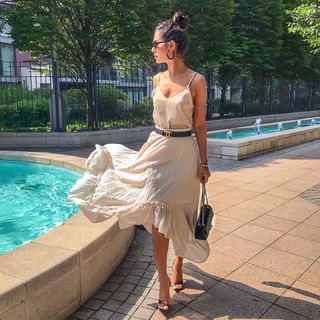 Hammasa Kohistani feet photo thumbnail