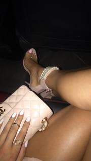 Hammasa Kohistani feet photo thumbnail