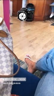 Hammasa Kohistani feet photo thumbnail