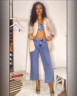 Hammasa Kohistani feet photo thumbnail