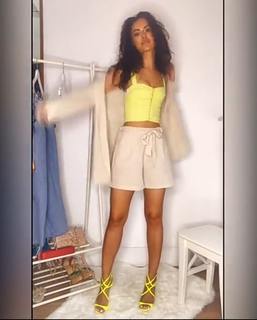 Hammasa Kohistani feet photo thumbnail