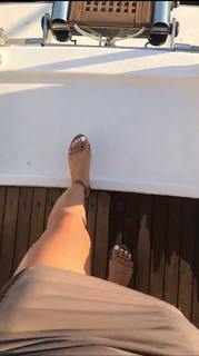 Hammasa Kohistani feet photo thumbnail