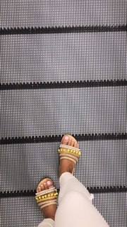 Hammasa Kohistani feet photo thumbnail