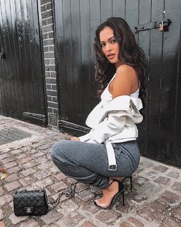 Hammasa Kohistani feet photo thumbnail