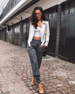 Hammasa Kohistani feet photo thumbnail