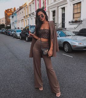 Hammasa Kohistani feet photo thumbnail