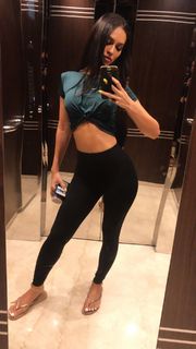 Hammasa Kohistani feet photo thumbnail