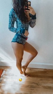 Hammasa Kohistani feet photo thumbnail