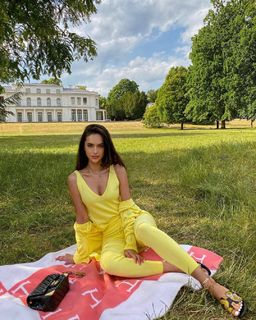 Hammasa Kohistani feet photo thumbnail