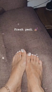 Hammasa Kohistani feet photo thumbnail