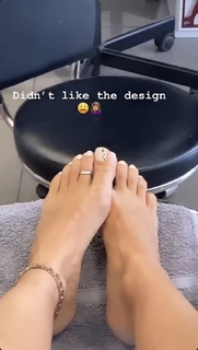 Hammasa Kohistani feet photo thumbnail