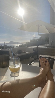 Hammasa Kohistani feet photo thumbnail