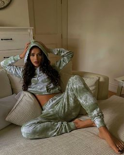 Hammasa Kohistani feet photo thumbnail