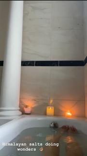 Hammasa Kohistani feet photo thumbnail