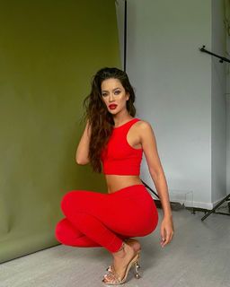 Hammasa Kohistani feet photo thumbnail