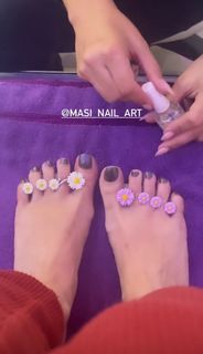 Hammasa Kohistani feet photo thumbnail