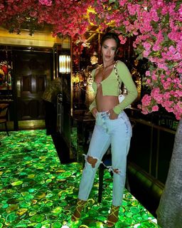 Hammasa Kohistani feet photo thumbnail