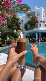 Hammasa Kohistani feet photo thumbnail