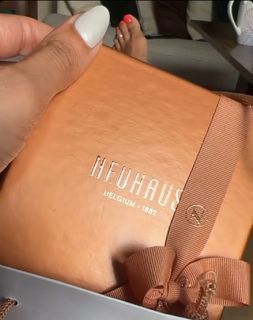 Hammasa Kohistani feet photo thumbnail